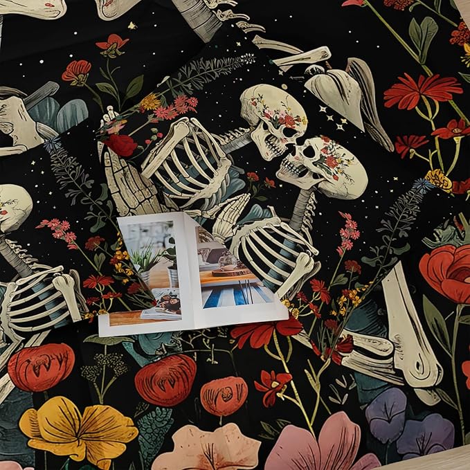 Black Gothic Skull Flower Full Comforter Set，Quilt Full Size Bedding Set Gothic，with 1 Comforter with 2 Pillow Case，Skull Room Decor for Bedroom