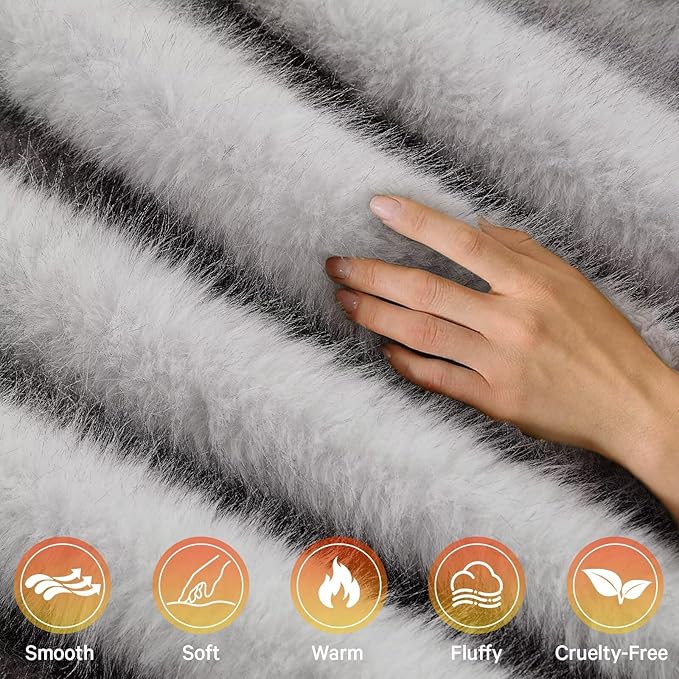 Heated Electric Blanket Twin, Octrot 60"X80" Faux Fur Heating Blanket Luxury Christmas Gifts Heavy Plush with 10 Heats Levels & 8 Hours Auto Off,Super Cozy Warm Fuzzy,Fluffy Decor Winter Warming,White