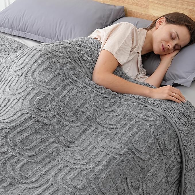 Sherpa Fleece Adult Weighted Blanket Great for Sleep, 15 lbs Dual Sided Soft Fuzzy Heavy Blankets for Couch Bed Sofa, Cozy Warm Fluffy Arched Jacquard Throw for Winter (Grey, 60" x 80", 15 Pounds)