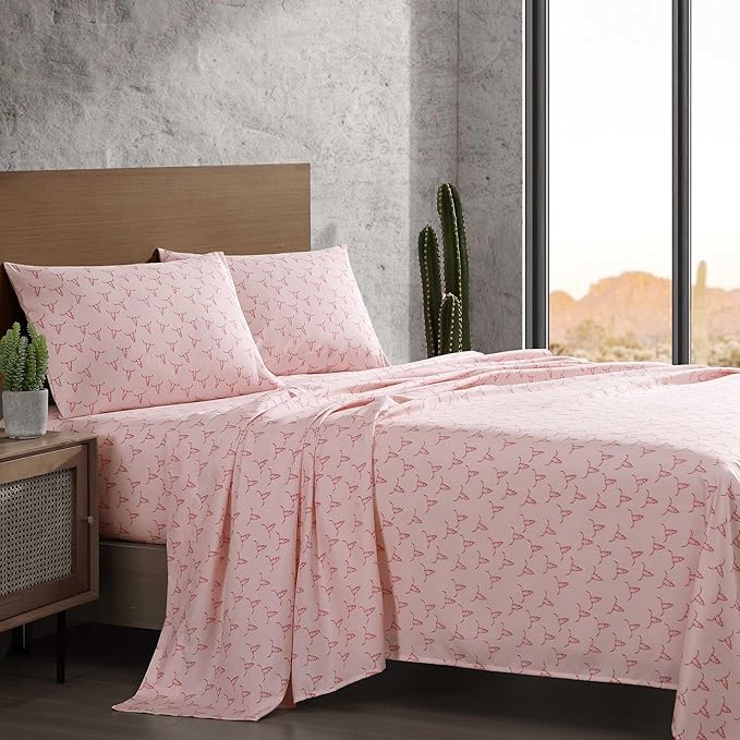 Wrangler - King Bed Sheets, Ultra-Soft & Lightweight Bedding with Matching Pillowcases, Lightweight Bed Set for All Season Comfort, Oeko-Tex Certified (Steer Skulls Pink)