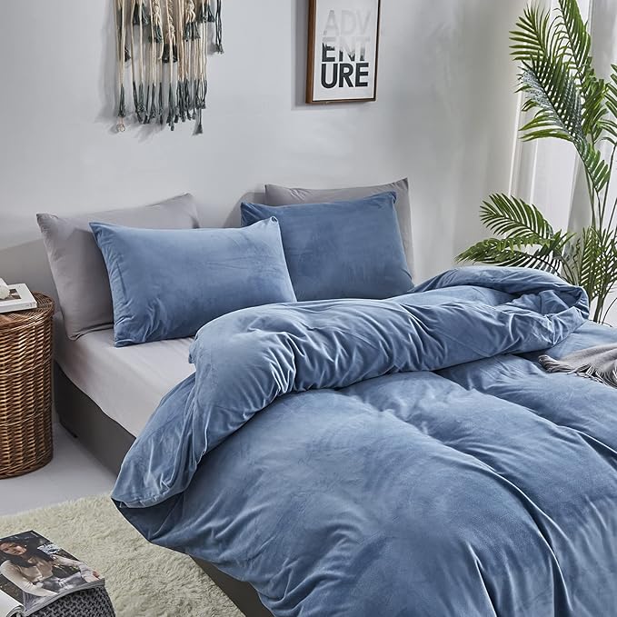Cottonight Blue Velvet Comforter Set Queen Blue Flannel Bedding Set Queen Size Winter Blanket Quilts Modern Heavyweight Warm 3 Piece Velvet Comforter Set