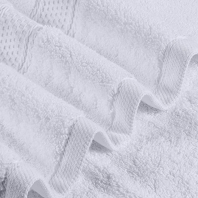 Utopia Towels 4 Pack Premium Bath Towels Set, 27 by 54 Inches, 100% Ring Spun Cotton 600GSM, Lightweight and Highly Absorbent Quick Drying Towels, Perfect for Daily Use, White