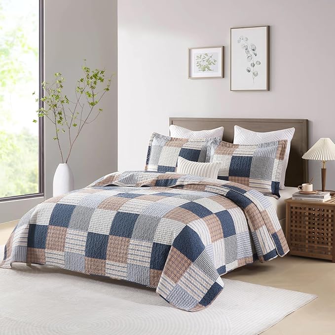 Uniclinens Plaid Quilt Set Queen Size, 100% Cotton Patchwork Plaid Quilt Bedding Set Bedspreads, Farmhouse Lightweight Comforter Quilted Quilt, 3 Pieces Set with 2 Pillowshams, Navy/Brown/White