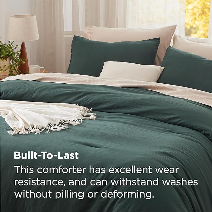 Bedsure King Size Comforter Set, Forest Green Soft Prewashed Bedding for All Seasons, 3 Pieces GentleSoft™ Down Alternative Bed Set, 1 Lightweight Comforter (104"x90") and 2 Pillowcases (20"x36")