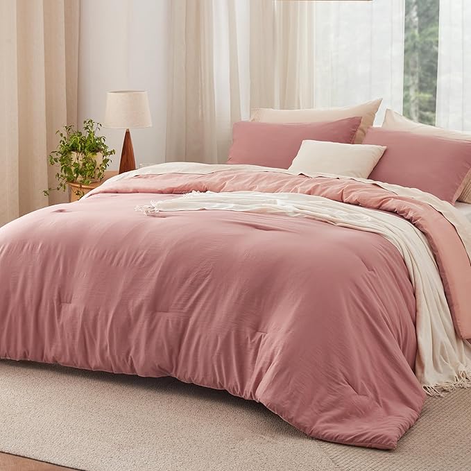 Bedsure Full Size Comforter Set, Reversible Pink Clay Soft Prewashed Bedding for All Seasons, 3 Pieces Warm Down Alternative Bed Set, 1 Lightweight Comforter (82"x86") and 2 Pillowcases (20"x26")
