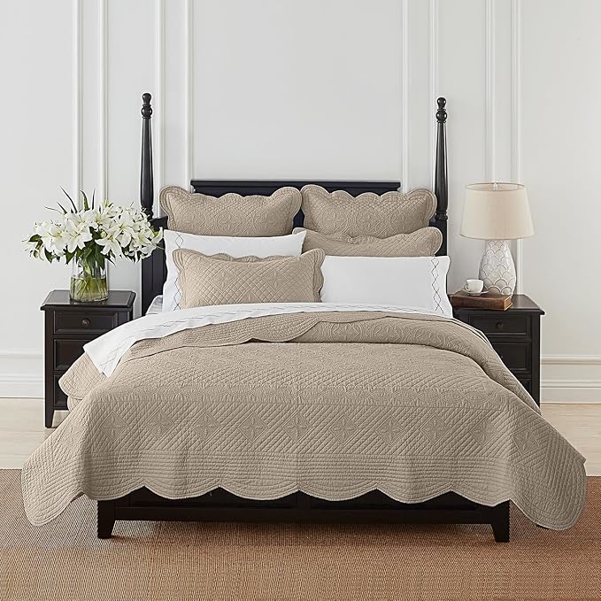 Calla Angel Sage Garden Luxury Pure Cotton Matelasse Quilt Queen, Coffee