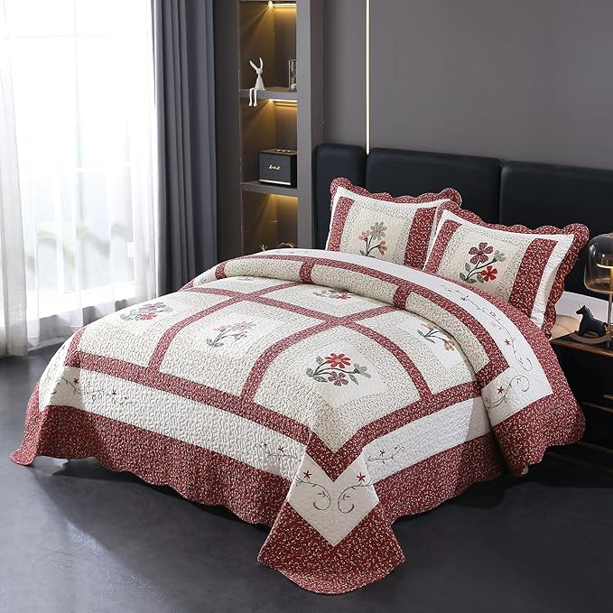 vctops Christmas Red 3 Piece Embroidered Floral Quilted Bedspread Quilt Set 100% Cotton Reversible Patchwork Coverlet Set 1 Quilt and 2 Pillow Shams (Red,Queen)