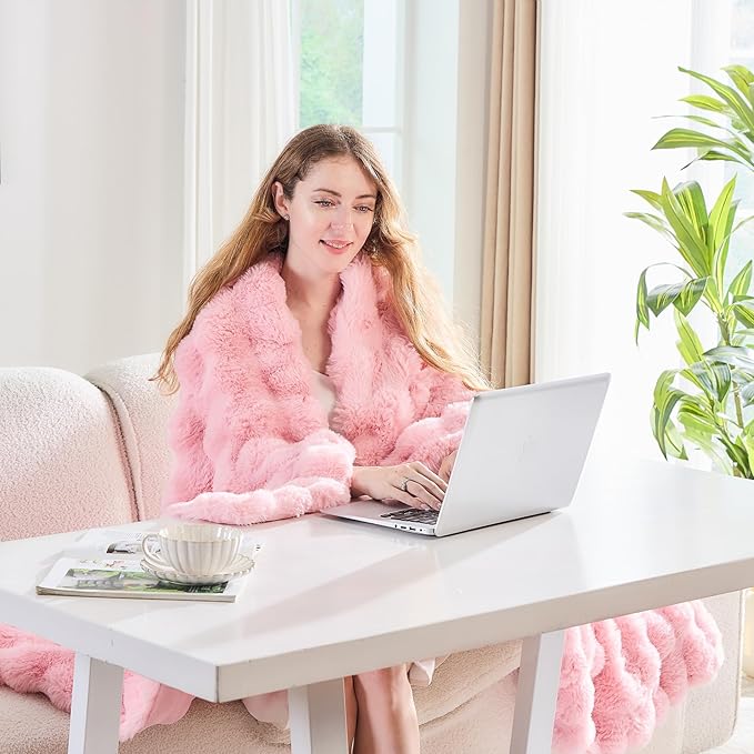 Pink Faux Fur Throw Blanket Soft Plush Fluffy Bubble Texture Cozy Blanket for Couch Bed Sofa Warm Thick Luxury Home Decor Gift for Women Mom Girlfriend (Twin Size 60''x80'', Pink)