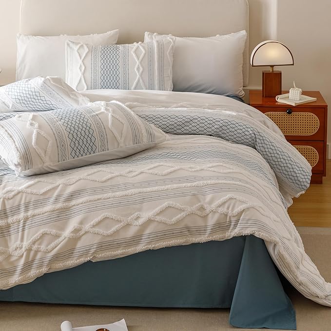 Cottonight White Blue Boho Comforter Set Twin Farmhouse Tufted Bedding Set Soft Bohemain Shabby Chic Blanket Quilts Embroidery Rustic Luxury Soft 3PCS Bed Set for Women Men