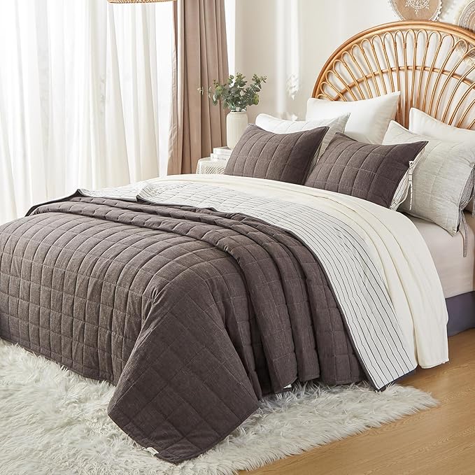 Gray Quilt King Size， Cotton Linen King Quilt Bed Spreads，3-Pieces King Size Quilt Bedding Set with Grey Stripe Coverlet Lightweight Bedding comforters with 2 Pillow Shams