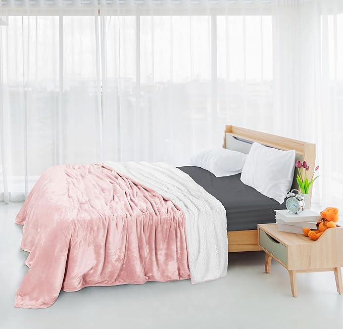 Utopia Bedding Sherpa Blanket Twin Size (Pink, 60x80 Inches) - Soft Lightweight Plush Fleece Reversible Winter Blanket for Bed, Sofa, Couch, Camping and Travel