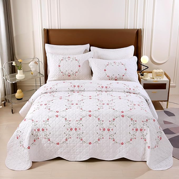 Quilt Set Circular Floral 3D Embroidery Pattern 3 PCS 100% Cotton Reversible Quilted Embroidered Decorative Bedspreads Coverlet Set, Lightweight &Soft Full Size White Bedding Coverlet for All Season