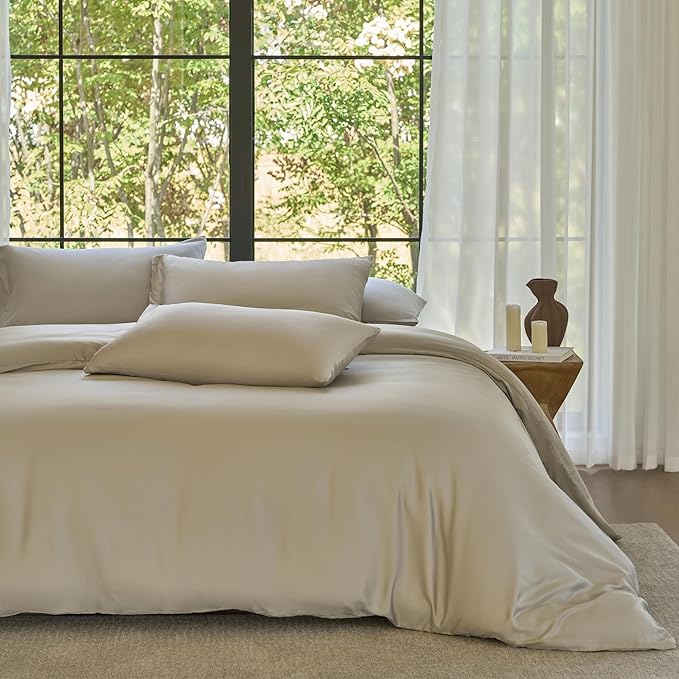 DOZ Duvet Cover Set, 100% Viscose derived from Bamboo, Organically Grown, Buttery Soft, Cooling Duvet Covers, High GSM, 1 Duvet Cover and 2 Pillowcases, 90"x90" (Fog, Full/Queen)