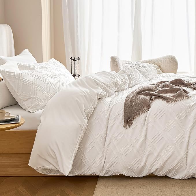 JELLYMONI Duvet Cover Queen Size White - 3PCS Boho Duvet Cover Set Plaid Polyester Tufted Bohemian Jacquard Knit Textured Comforter Cover 90×90in Rhombic Geometric Pattern Zipper Corner Tie