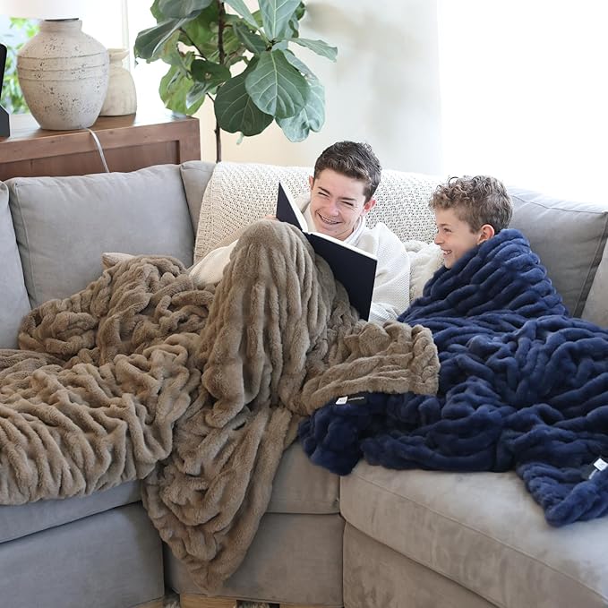 Minky Designs Driftwood Minky Blanket – Ultra Soft Faux Fur Throw Blanket for Couch, Bed & Home – Fluffy, Warm & Luxurious – Chic Collection (Large, 60x72)