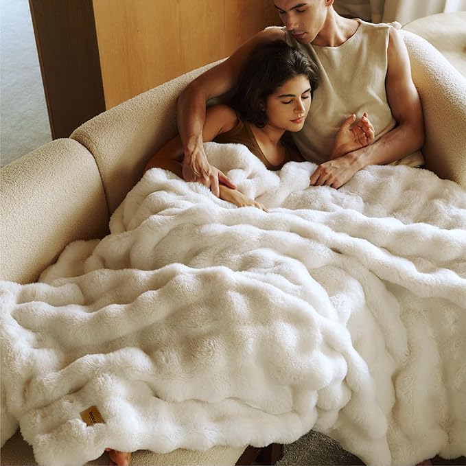 Bedsure GentleSoft Fluffy Faux Fur Throw XL Blanket, Fuzzy Soft Bubble Blanket for Couch Bed, Faux Fur Decor for Home Bedroom Living Room, Thick Warm Furry Cozy Gifts for Women, Cream, 50x70 Inch