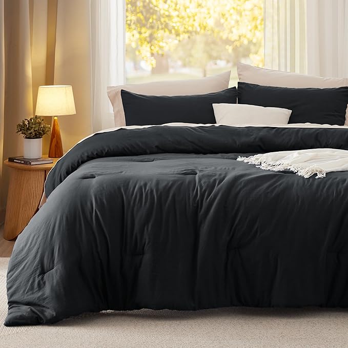 Bedsure Oversized King Size Comforter Set, Black Soft Prewashed Bedding for All Seasons, 3 Pieces GentleSoft™ Down Alternative Bed Set, 1 Lightweight Comforter (120"x98") and 2 Pillowcases (20"x36")