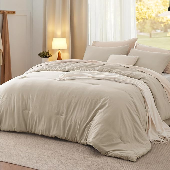 Bedsure Queen Size Comforter Set, Sand Soft Prewashed Bedding for All Seasons, 3 Pieces GentleSoft™ Warm Down Alternative Bed Set, 1 Lightweight Comforter (90"x90") and 2 Pillowcases (20"x26")