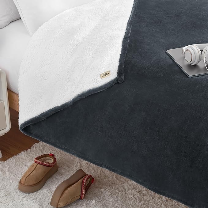 UGG Ariana Twin/Twin XL Blanket Fleece Fluffy Reversible Soft Fuzzy Bedding Cozy Big Plush Warm Oversized Bed Blanket Machine Washable Bedroom Decor for Dorm or Bed, 60-inch x 90-inch, Charcoal Grey
