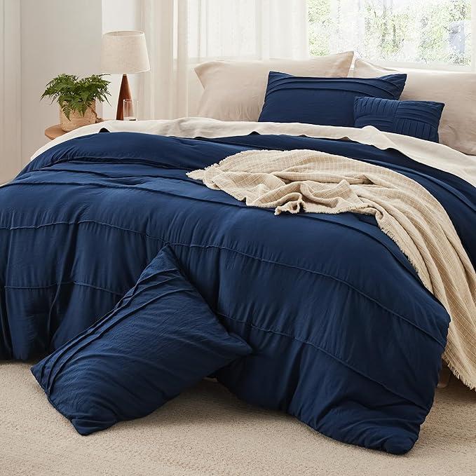 Bedsure Queen Comforter Set - 4 Pieces Pinch Pleat Bed Set, Navy Blue Boho Bedding for All Season, 1 Soft Comforter, 2 Pillowcases, 1 Decorative Pillow
