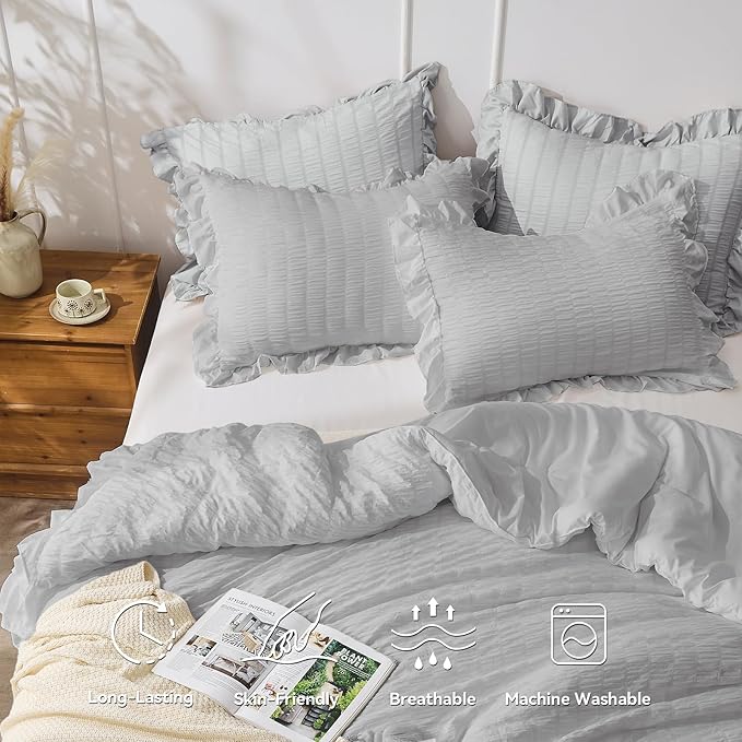 JOLLYVOGUE Light Grey Comforter Full Size, 3 Pieces Seersucker Lightweight Full Size Bedding, All Season Fluffy Microfiber Bedding Comforter Set with 1 Ruffle Comforter and 2 Ruffle Pillowshams