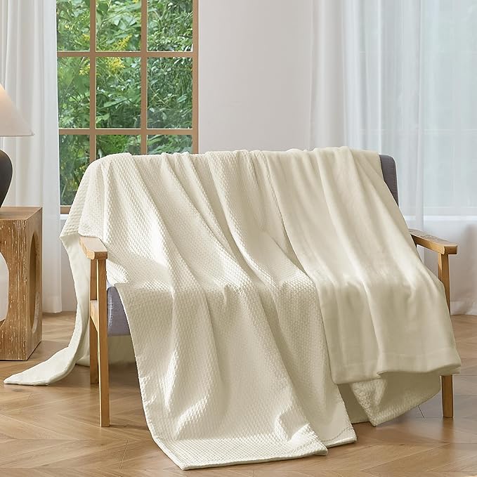 CHUFFED Cotton Waffle Blanket Queen Size - Plush Milk Velvet & Reversible Waffle Weave,Anti-Static 300Gsm Design，Thick Cozy Soft Winter Blanket for Bed, Couch, Sofa - Beige, 90x90 Inches