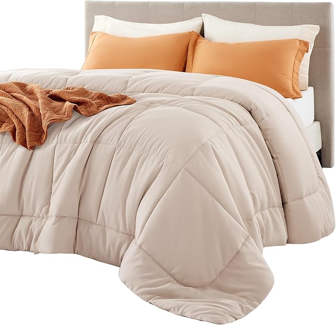 Bedsure Comforter Duvet Insert - Quilted Comforters Oversize Queen Size, All Season Duvet, GentleSoft Down Alternative Bedding, with 8 Tabs, Gifts for Women/Men, Beige, Oversize Queen 98 x 98 Inches
