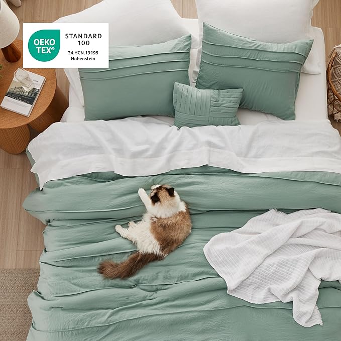 Bedsure California King Comforter Set - 4 Pieces Pinch Pleat Bed Set, Sage Green Boho Bedding for All Season, 1 Soft Comforter, 2 Pillowcases, 1 Decorative Pillow
