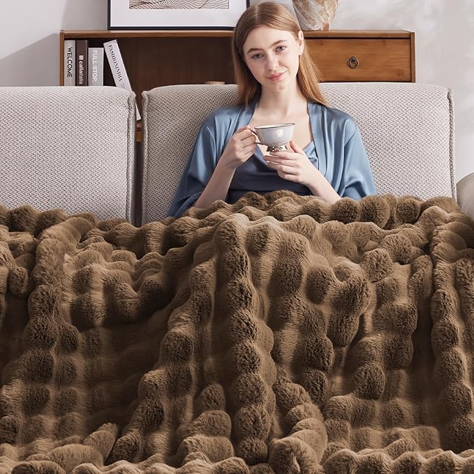 Heated Blanket Throw with 1/2/4/6/8 Hours Auto-Off 10 Heat Level, 50'' * 60'' Cozy Faux Rabbit Fur Bubble Electric Blanket with Overheat Protection(Brown)