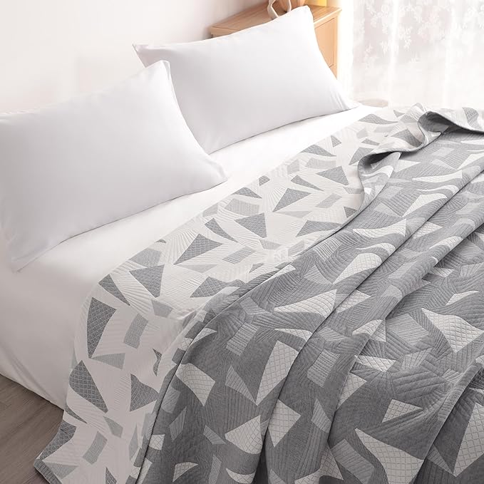 NTBAY 3 Layers Cotton Muslin 68x92 Twin Bed Blanket, Super Soft Breathable Thermal Yarn Dyed Quilt for Adults, Perfect Lightweight Blanket for Couch Sofa Bed All Seasons, Grey Triangle