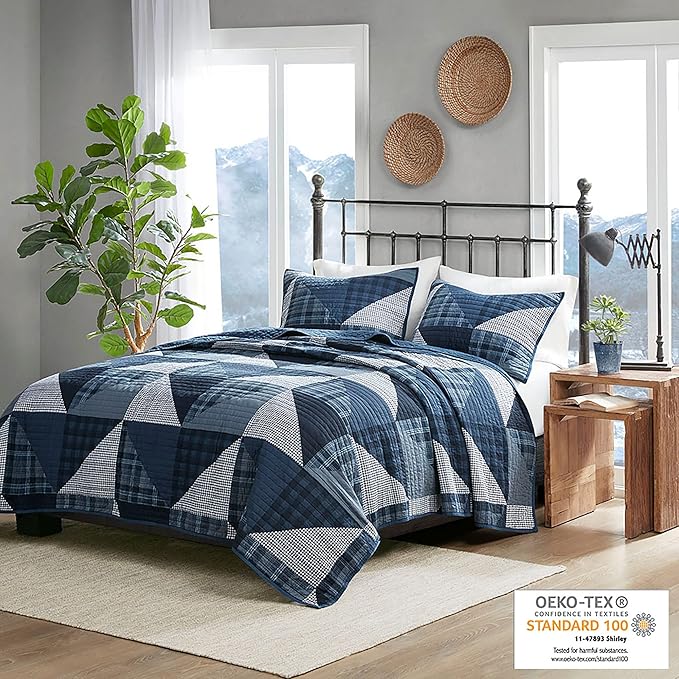 Woolrich Reversible Quilt Set - Cottage Styling Reversed to Solid Color, All Season Lightweight Coverlet, Cozy Bedding Layer, Matching Shams, Oversized King/Cal King, Olsen Geometric Blue