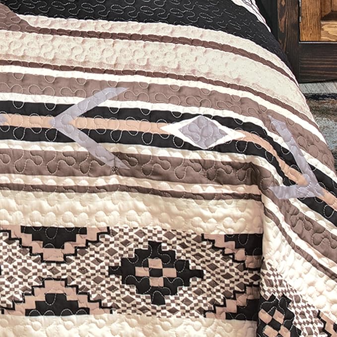 BLACK FOREST DECOR Sunset Crossing King Quilt Set - Lightweight, Southwestern Style Bedding with Bold Geometric Print, Includes Quilt and Shams, Machine Washable