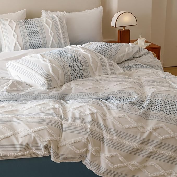 Cottonight White Blue Boho Comforter Set Twin Farmhouse Tufted Bedding Set Soft Bohemain Shabby Chic Blanket Quilts Embroidery Rustic Luxury Soft 3PCS Bed Set for Women Men