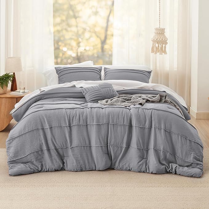 Bedsure Queen Comforter Set - 4 Pieces Pinch Pleat Bed Set, Grey Boho Bedding for All Season, 1 Soft Comforter, 2 Pillowcases, 1 Decorative Pillow