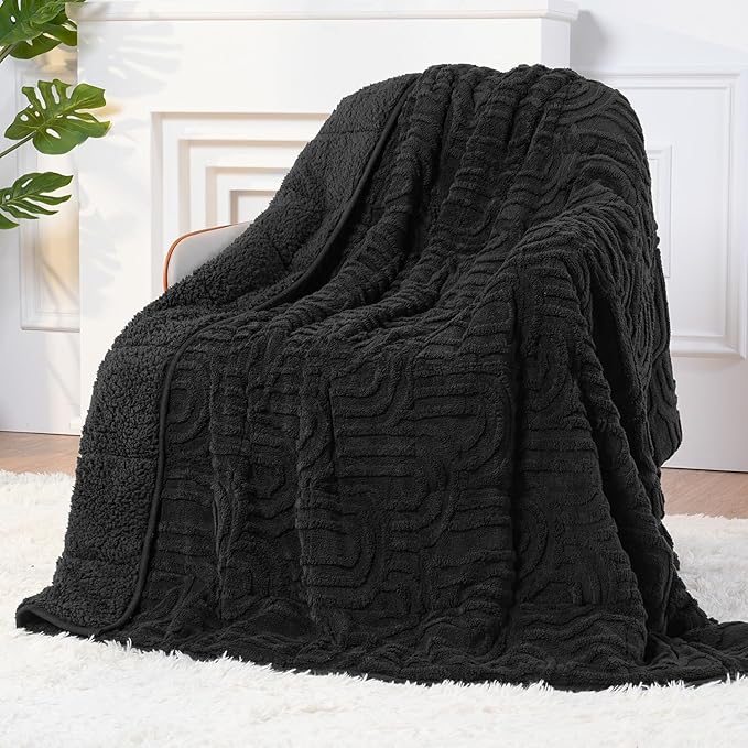 Sherpa Fleece Adult Weighted Blanket Great for Sleep, 15 lbs Dual Sided Soft Fuzzy Heavy Blankets for Couch Bed Sofa, Cozy Warm Fluffy Arched Jacquard Throw for Winter (Black, 60" x 80", 15 Pounds)