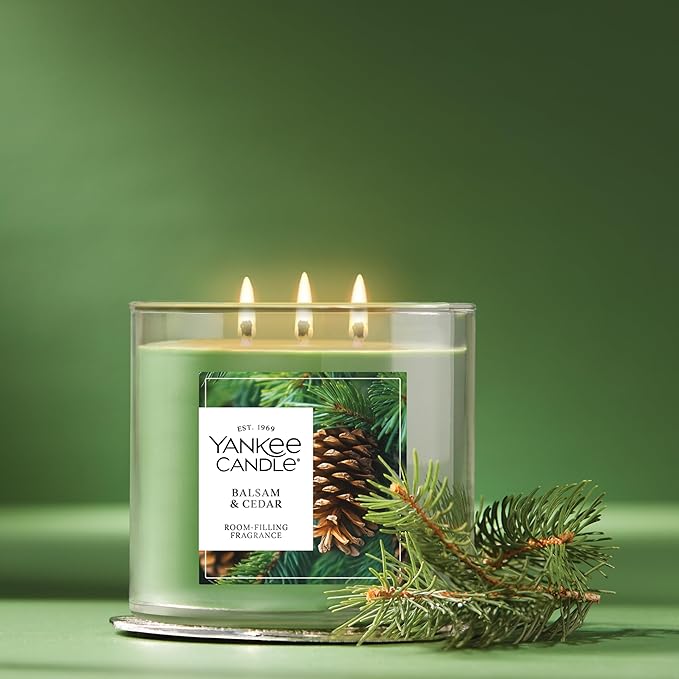 Yankee Candle Balsam and Cedar, Fall Scented Candle, 14.5oz 3-Wick Candle Jar with up to 40 Hours Burn Time, Giftable, Holiday