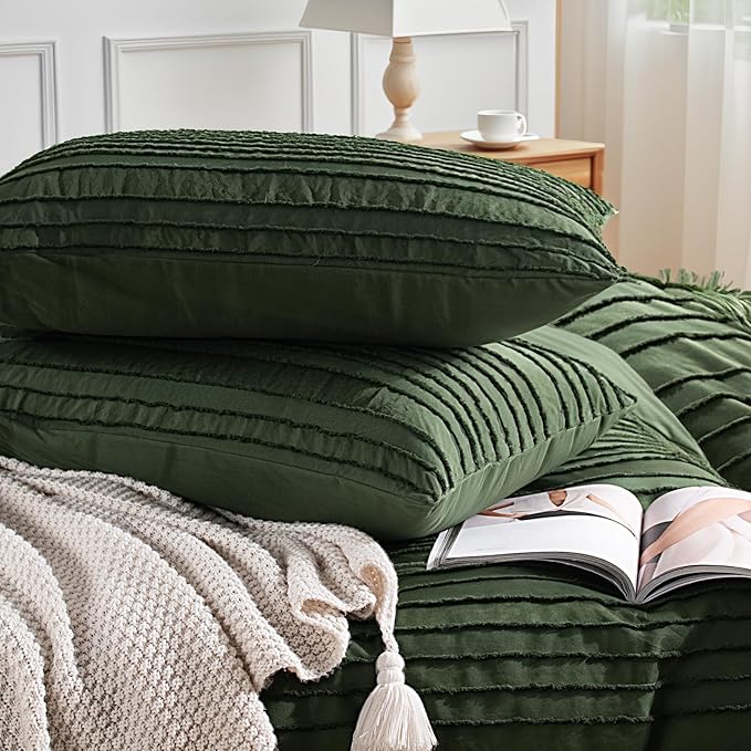 NEXHOME PRO Twin Duvet Cover, Blue 2 Pieces Boho Tufted Twin Size Duvet Cover Set, Soft and Lightweight Microfiber Comforter Cover Set for All Season (Forest Green,66 x 90)-No Comforter