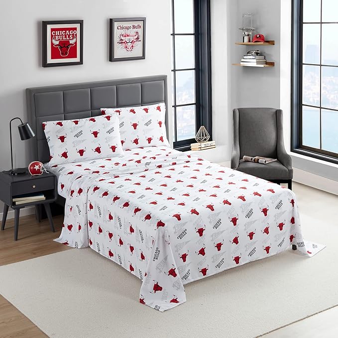 NORTHWEST Officially Licensed Chicago Bulls NBA Queen Size Sheet Set – Soft Team Logo Bedding for Dorms, Bedrooms, Fan Caves & Game Day Style