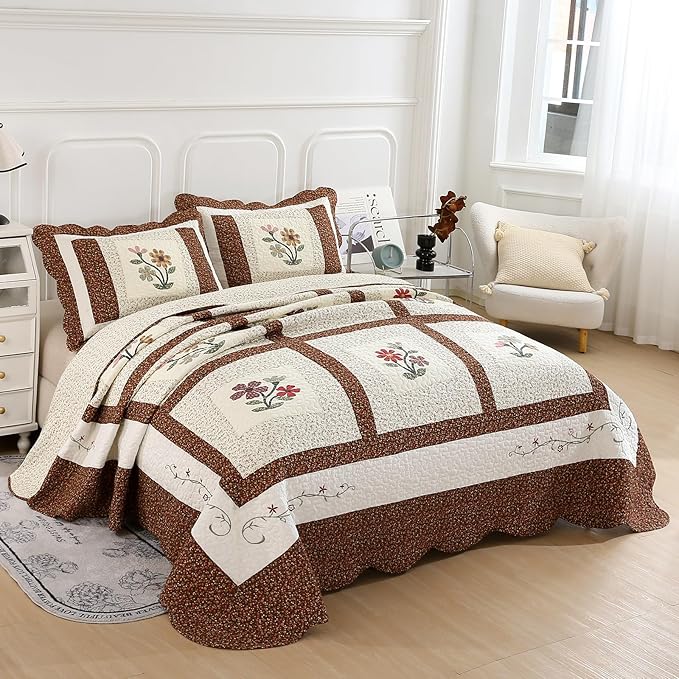 vctops 3 Piece Embroidered Floral Quilted Bedspread Quilt Set 100% Cotton Reversible Patchwork Coverlet Set 1 Quilt and 2 Pillow Shams (Coffee,Queen)