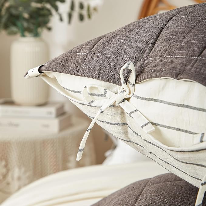 Gray Quilt King Size， Cotton Linen King Quilt Bed Spreads，3-Pieces King Size Quilt Bedding Set with Grey Stripe Coverlet Lightweight Bedding comforters with 2 Pillow Shams