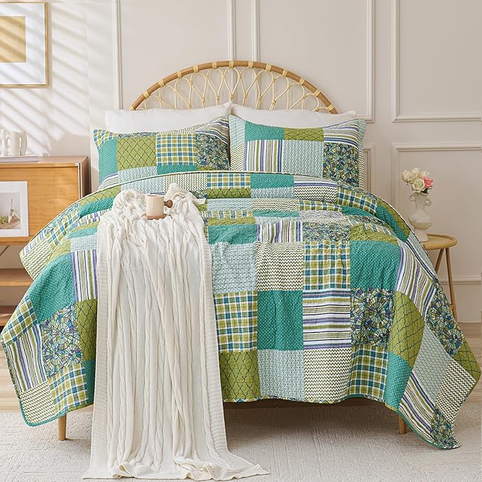 Cmfshape Quilt Sets Bedspread Set 100% Cotton Green Plaid Patchwork Bedding Set, All Season Use Lightweight Reversible Coverlet Quilts with 2 Pillow Shams(Queen 90"x96")