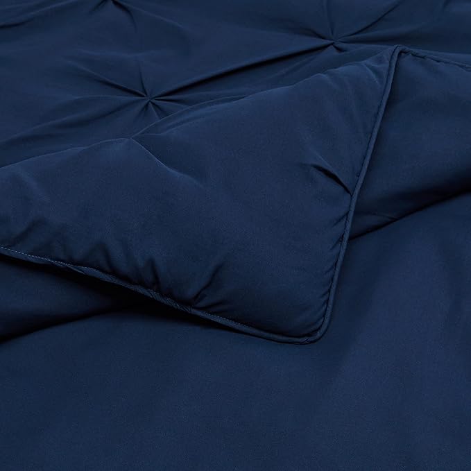 Amazon Basics Soft, Warm Down Alternative Queen Size Comforter Set, All-Season 3-Piece Bedding with Breathable Microfiber, Pinch Pleat Design, Full/Queen, Navy Blue
