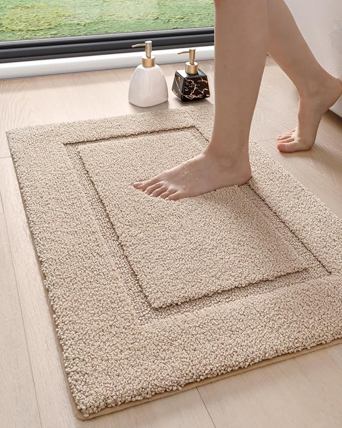 DEXI Bathroom Rugs 24x16, Washable Non Slip Bath Mat for Shower Floor, Absorbent Quick Dry Bathmat with Rubber Backing, Ultra Soft Plush Carpet for Tub, Beige
