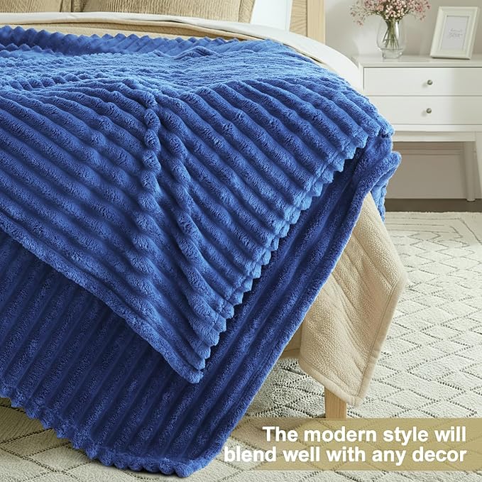 decorUhome Christmas Soft Fleece Navy Blue Twin Blanket for Bed, Cozy Fluffy Plush Flannel Striped Throws for Couch Sofa, Lightweight Decorative Ribbed Fuzzy Blanket for Woman, 60x80 Inches