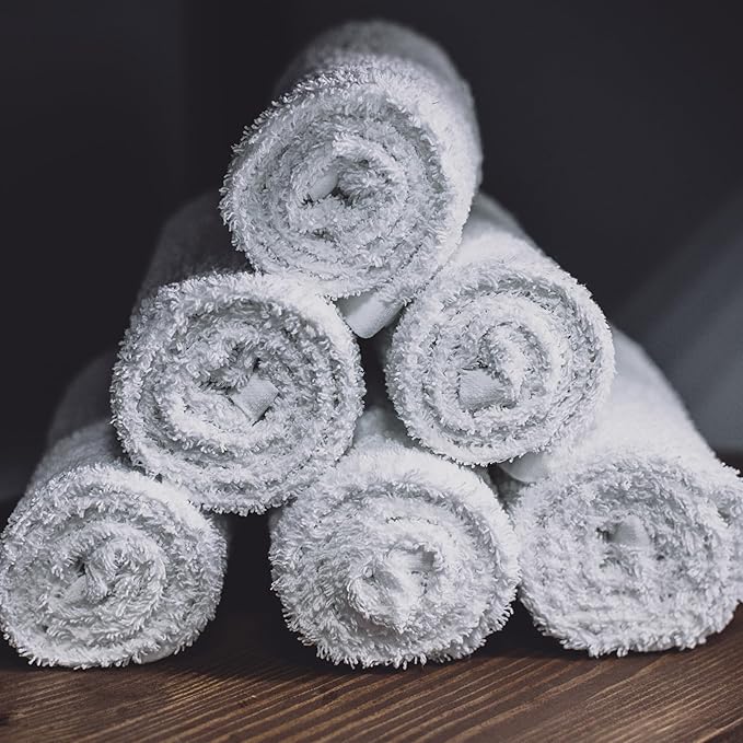 (Pack of 12 White Bath Towels Bulk 20x40 Inches -100% Cotton Economy Cheap Bath Towels for Commercial Uses, Gym, Salon, Spa & Hair - Quick Drying -Bath Towel Sets Bulk