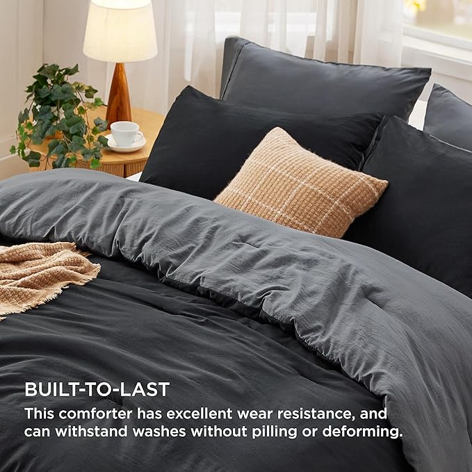 Bedsure California King Comforter Set, Reversible Black Soft Prewashed Bedding for All Seasons, 3 Pieces Warm Down Alternative Bed Set, 1 Lightweight Comforter (104"x96") and 2 Pillowcases (20"x36")