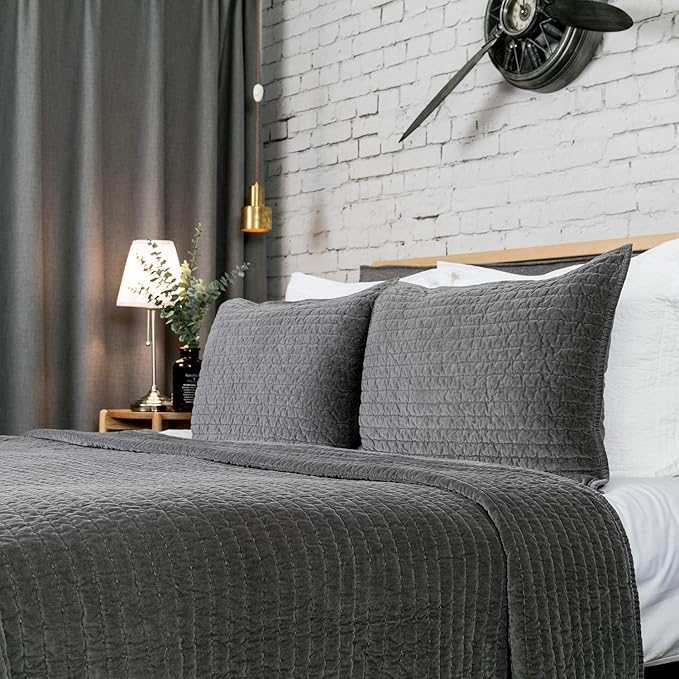 ELEGANT LIFE HOME Velvet Quilt Twin Reversible Royal Cotton Velvet Pic-Stitch Bedding Quilt - Twin - 68'' x 90'', Grey