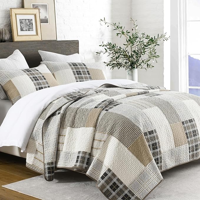 KALOOLA Plaid Queen Quilt Set, 100% Cotton Beige Queen Quilt Bedding Set, Farmhouse Reversible Quilted Bedspread Coverlet with 2 Pillow Shams, Lightweight Thin Comforter for All Season, 3 Pieces