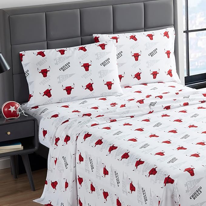 NORTHWEST Officially Licensed Chicago Bulls NBA Queen Size Sheet Set – Soft Team Logo Bedding for Dorms, Bedrooms, Fan Caves & Game Day Style