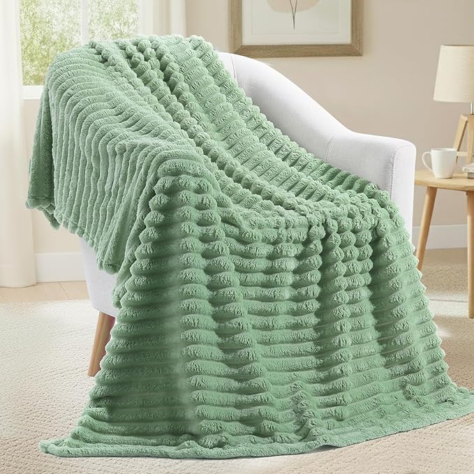 decorUhome Christmas Soft Fleece Sage Green Blanket Queen Size for Bed, Cozy Fluffy Plush Flannel Large Striped Throws for Couch Sofa, Lightweight Decorative Fuzzy Blanket for Woman, 90x90 Inches